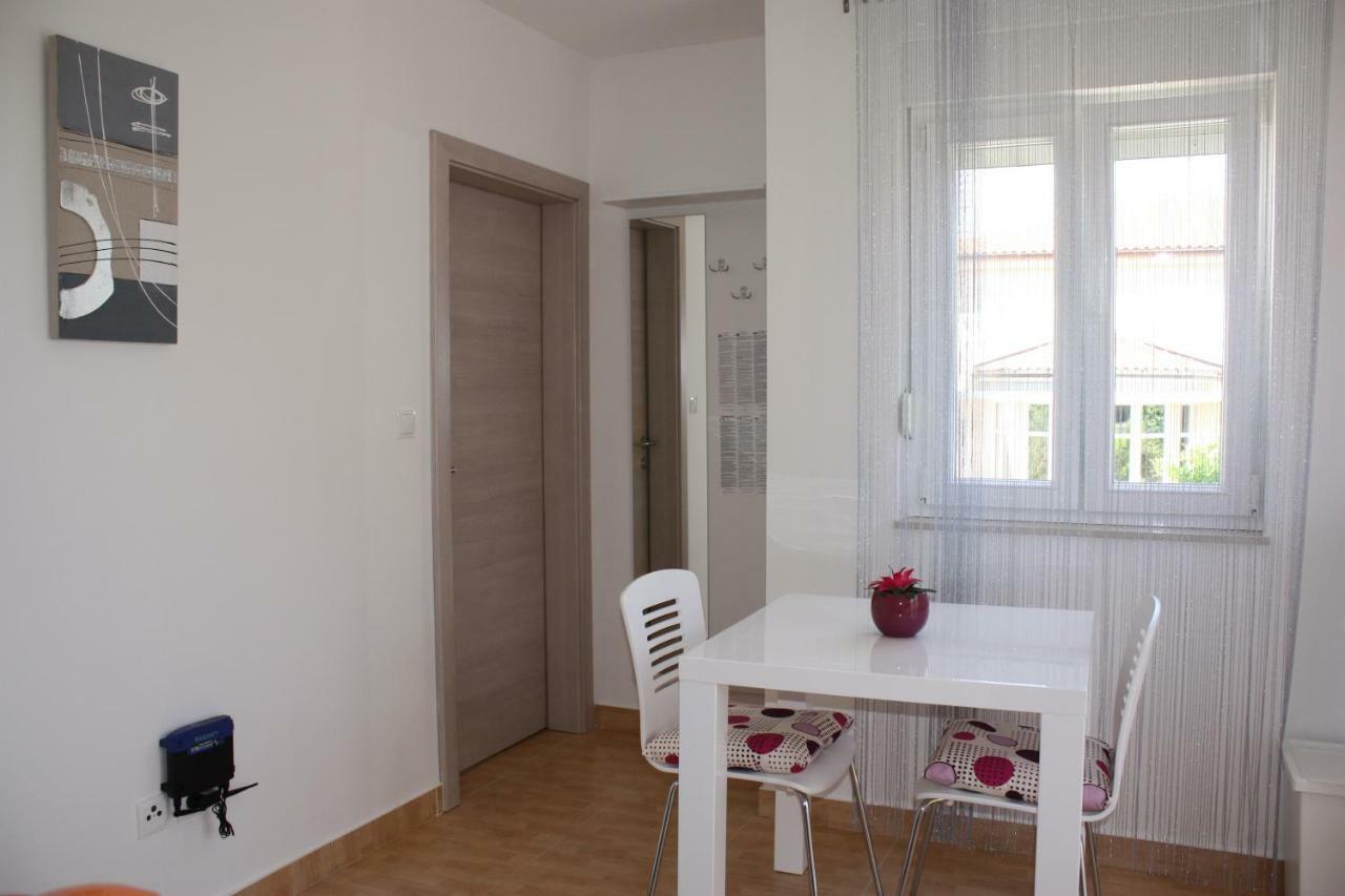 Villa Tea Ražanj Exteriér fotografie